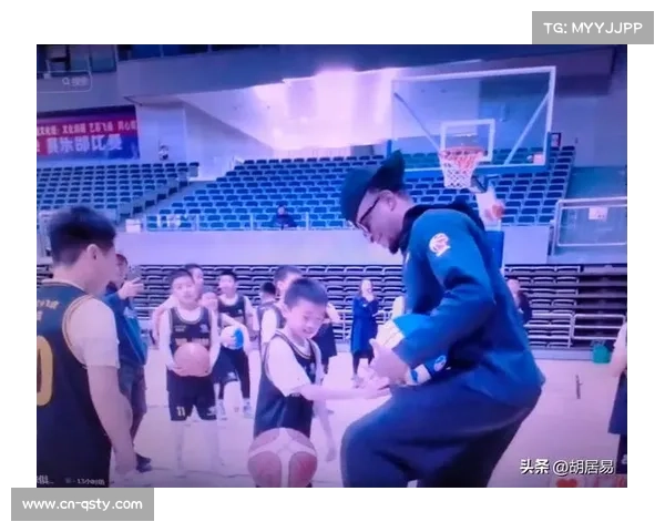 新疆男篮主场收官战胜利，以积极心态迎接后续比赛